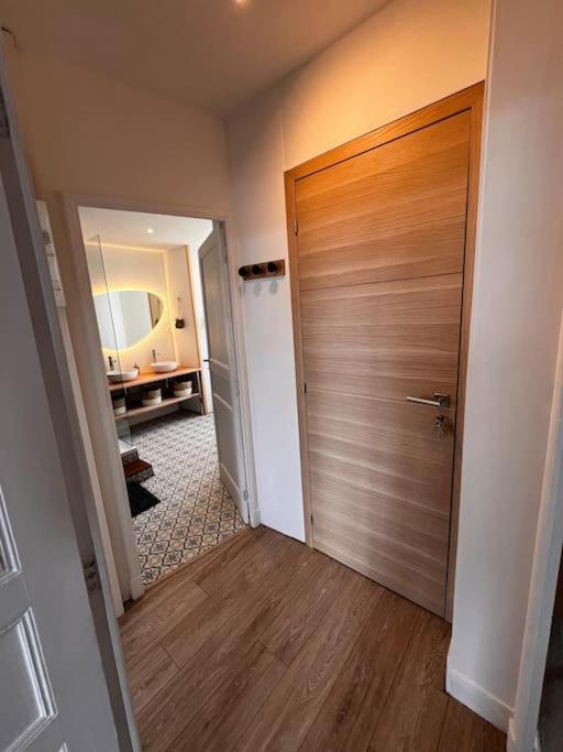Appartement Gordon Smith En Plein Centre - 2 Personnes Sainte-Mere-Eglise Bagian luar foto